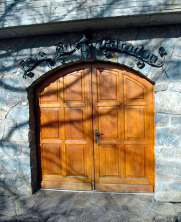Cave du Paradou