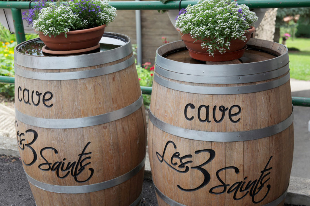 Les 3 Saints, Damien et Linda Roh